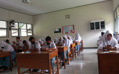 Kegiatan Penilaian Akhir Semester (PAS) SMA Negeri 1 Jatilawang Tahun Pelajaran 2022/2023