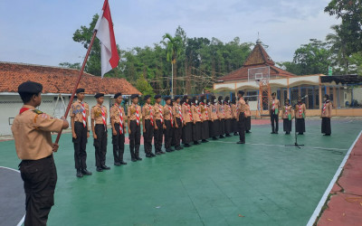 Upacara Kenaikan Tingkat Pramuka Penegak Laksana Dewan Ambalan Gatotkaca-Srikandi Angkatan ke-38