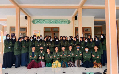 Rohis SMA Negeri 1 Jatilawang Menyelenggarakan Kajian Rohani Fisabilillah (KAROMAH)